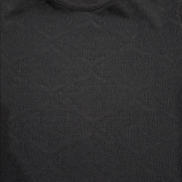 Seea Palomar Textured Crop Rashguard in Black SZ S NWT Small - Picture 3 of 3